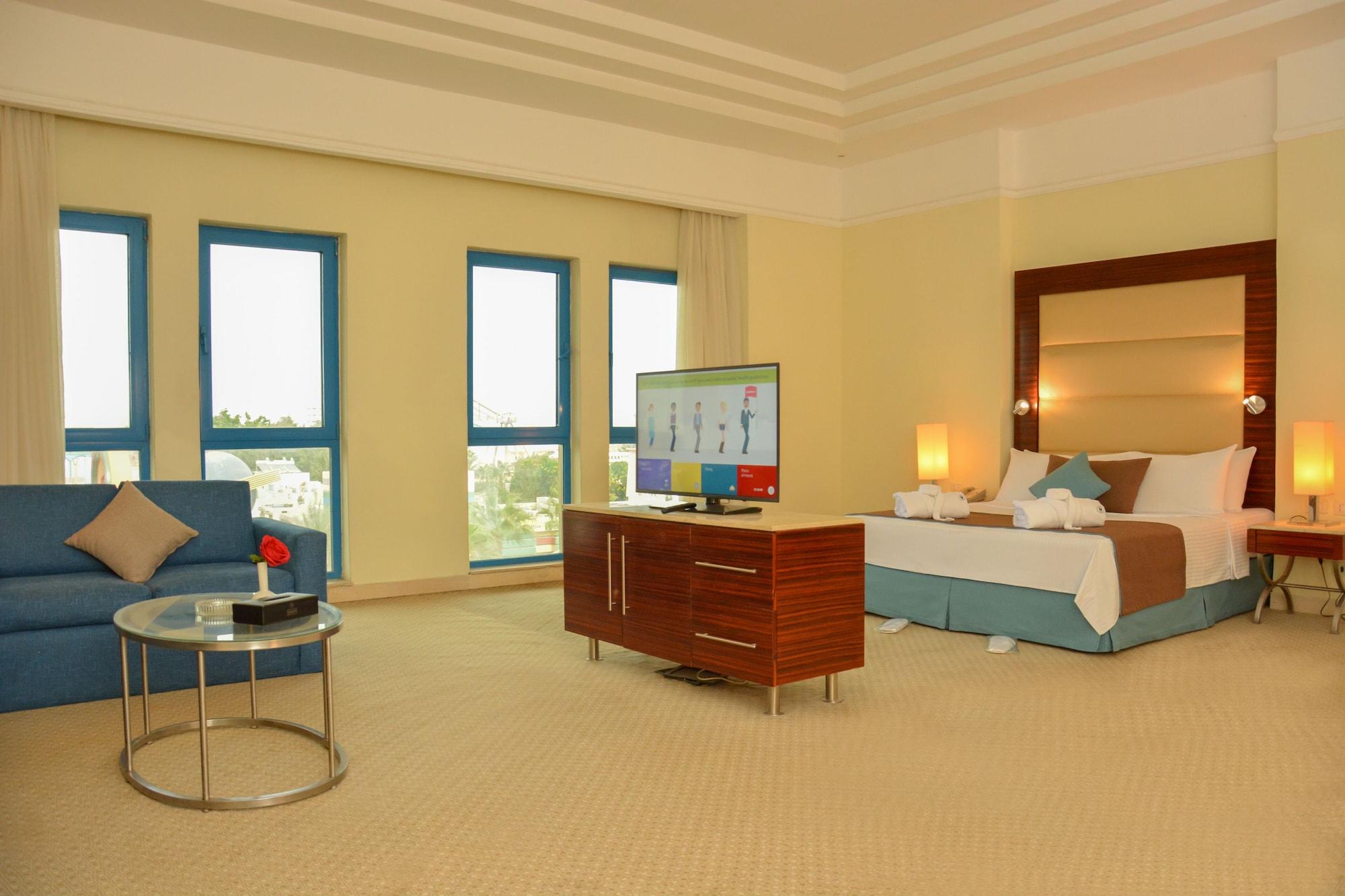Helnan Dream Hotel And Conference Center 6th of October City Esterno foto Suite